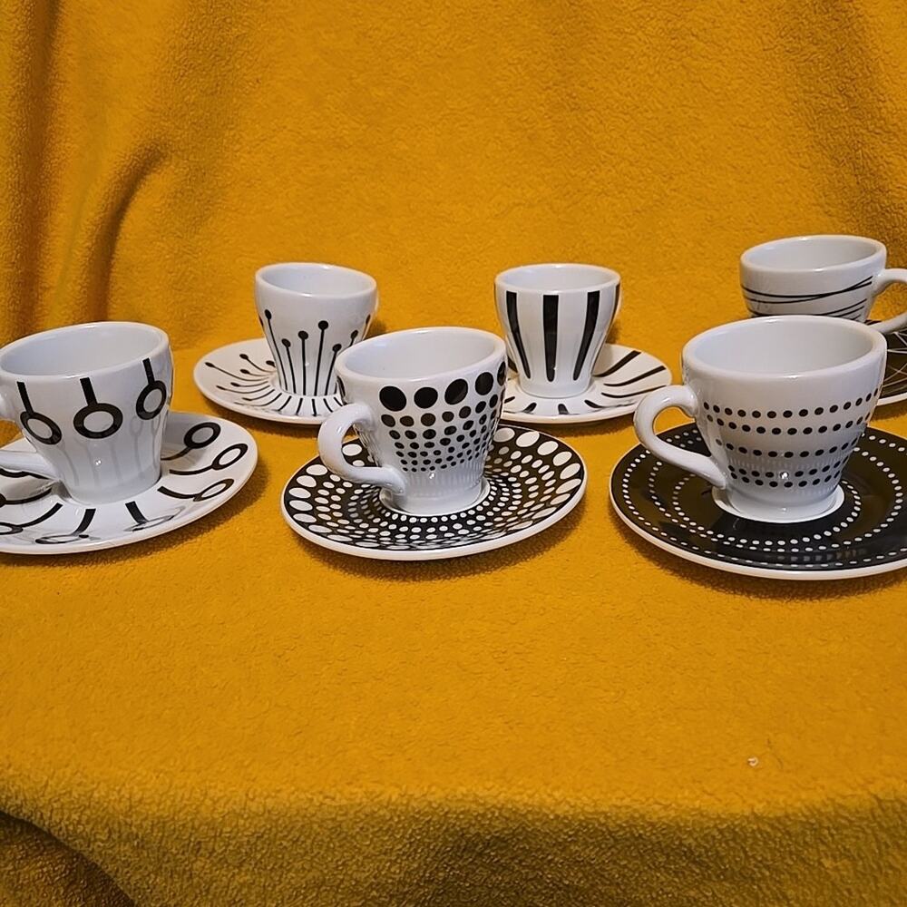 Set Of 6 Bodum Espresso Cups & Saucers Black And White